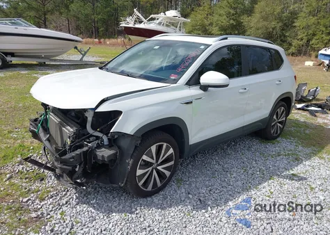 2022 Volkswagen Taos 1.5T Se из США, поврежденный, VIN 3VVTX7B22NM074056